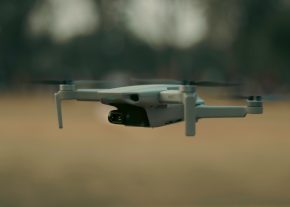 Fliegende Drohne