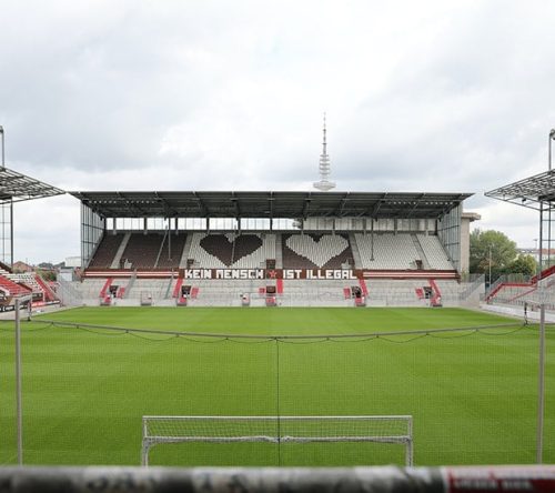 FCSP Stadion Rasen Spielfeld