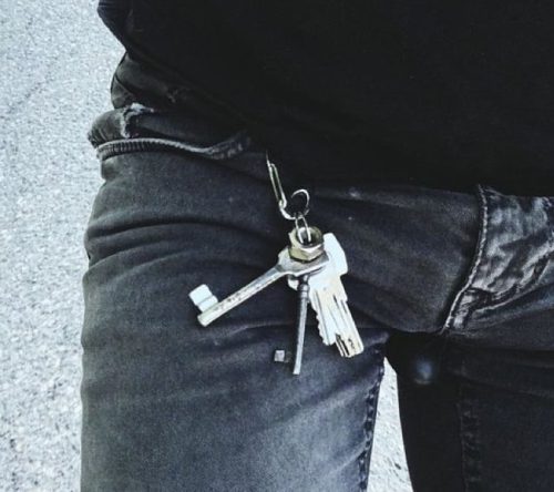 Jeans Hose mit Schlüsselbund