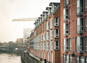 magazin_content_hausfassade_am_fluss Hausfassade am Fluss